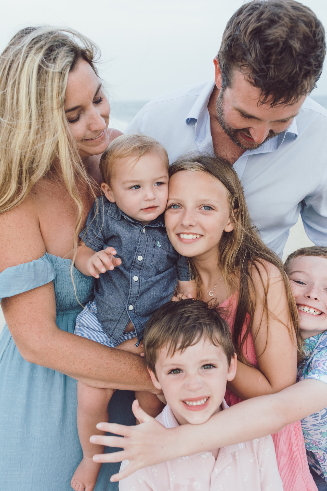 Relaxed beach family photography session in Delaware
